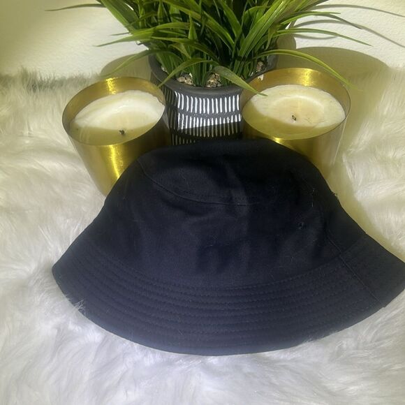 WYLD Bucket Hat OS Black - Picture 10 of 11